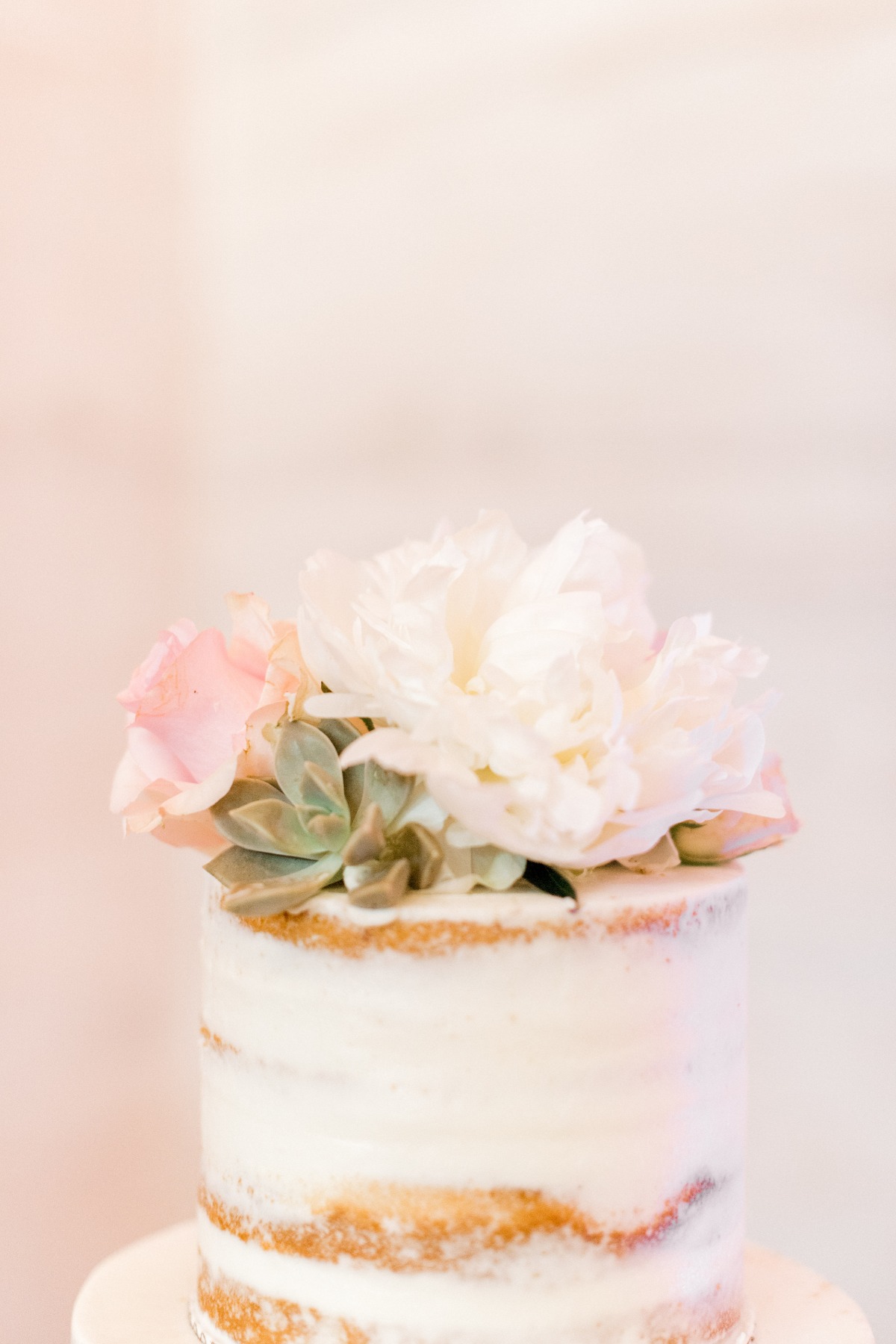 white-magnolia-kentwood-wedding-3798