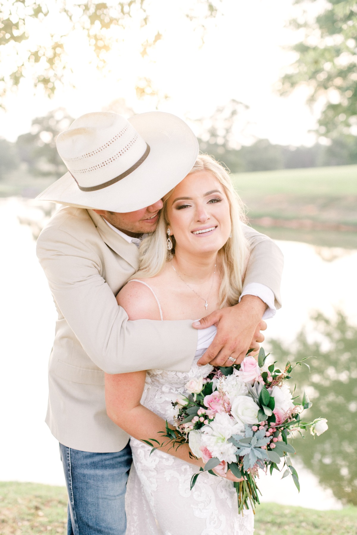 white-magnolia-kentwood-wedding-4174