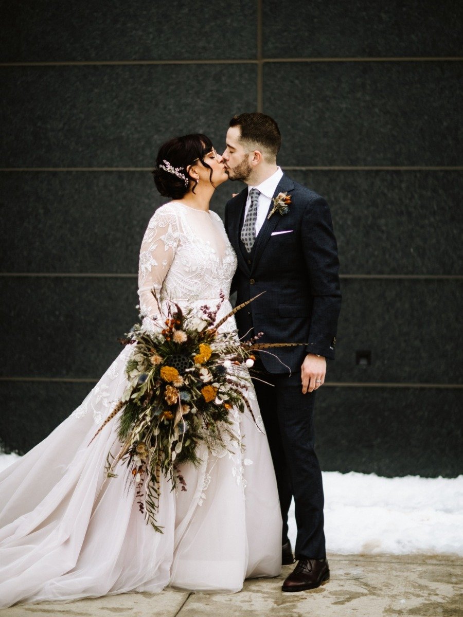 A Modern and Cozy Winter Wedding In Minnesota That Brought the Wonder of the Outdoors Inside