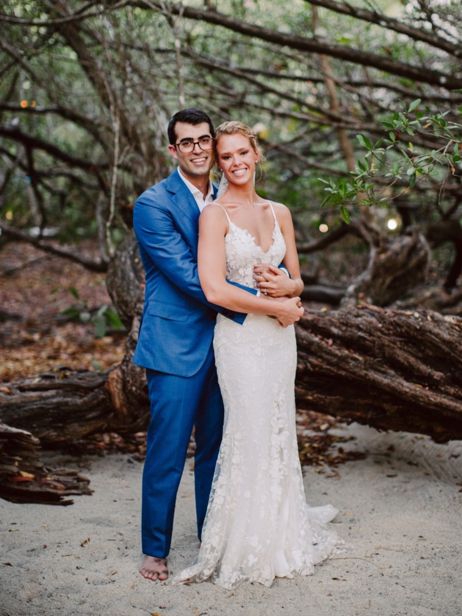 This Costa Rican Wedding Under the Palms Makes Us All Want to Lean Into That 'Pura Vida' Life