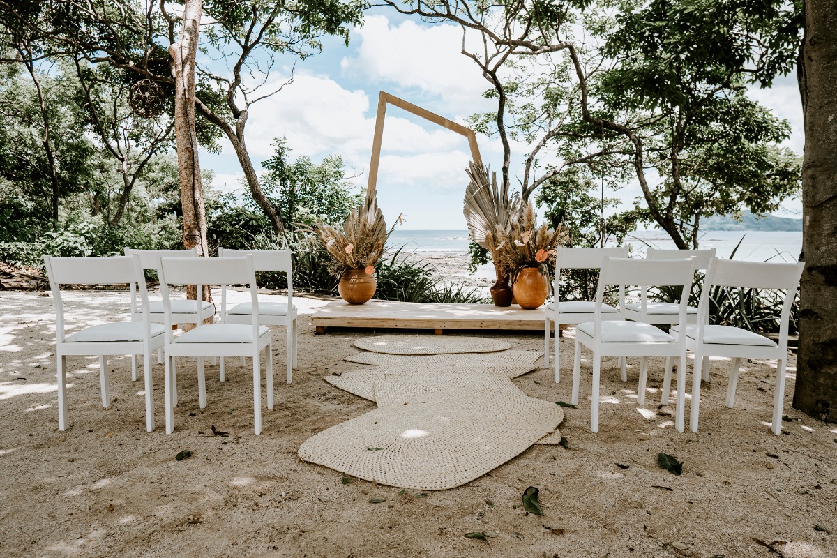 A Bohemian Pura Vida Wedding in Costa Rica