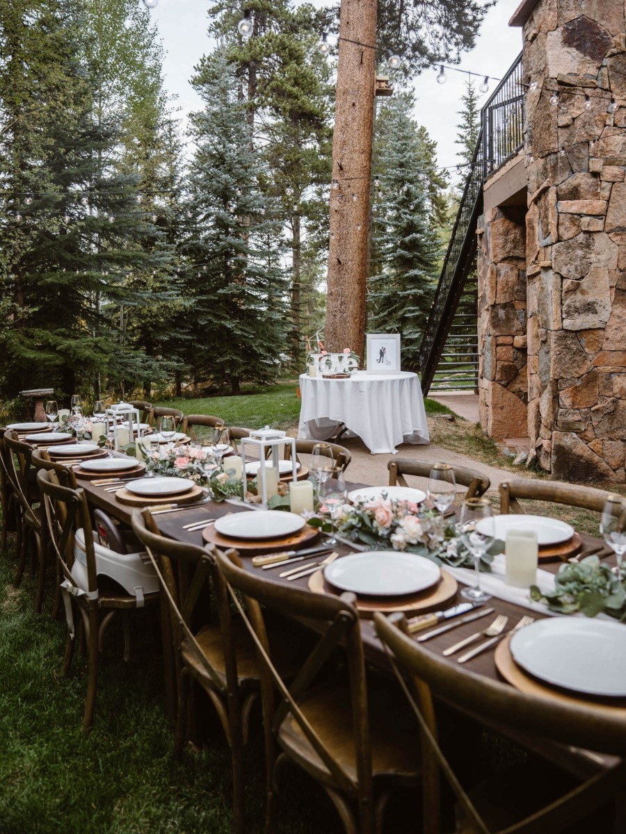 A Small Family Elopement in the Woods