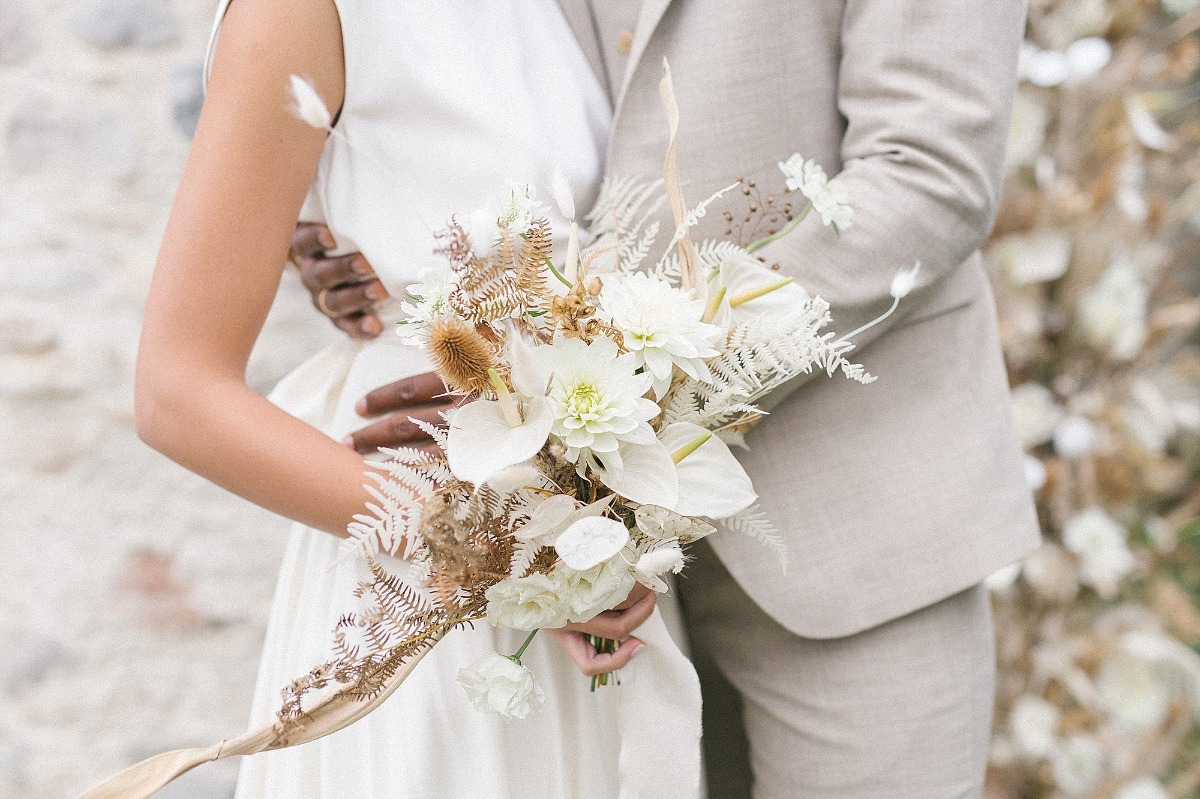 minimal-rustic-wedding-in-an-ancient-ita