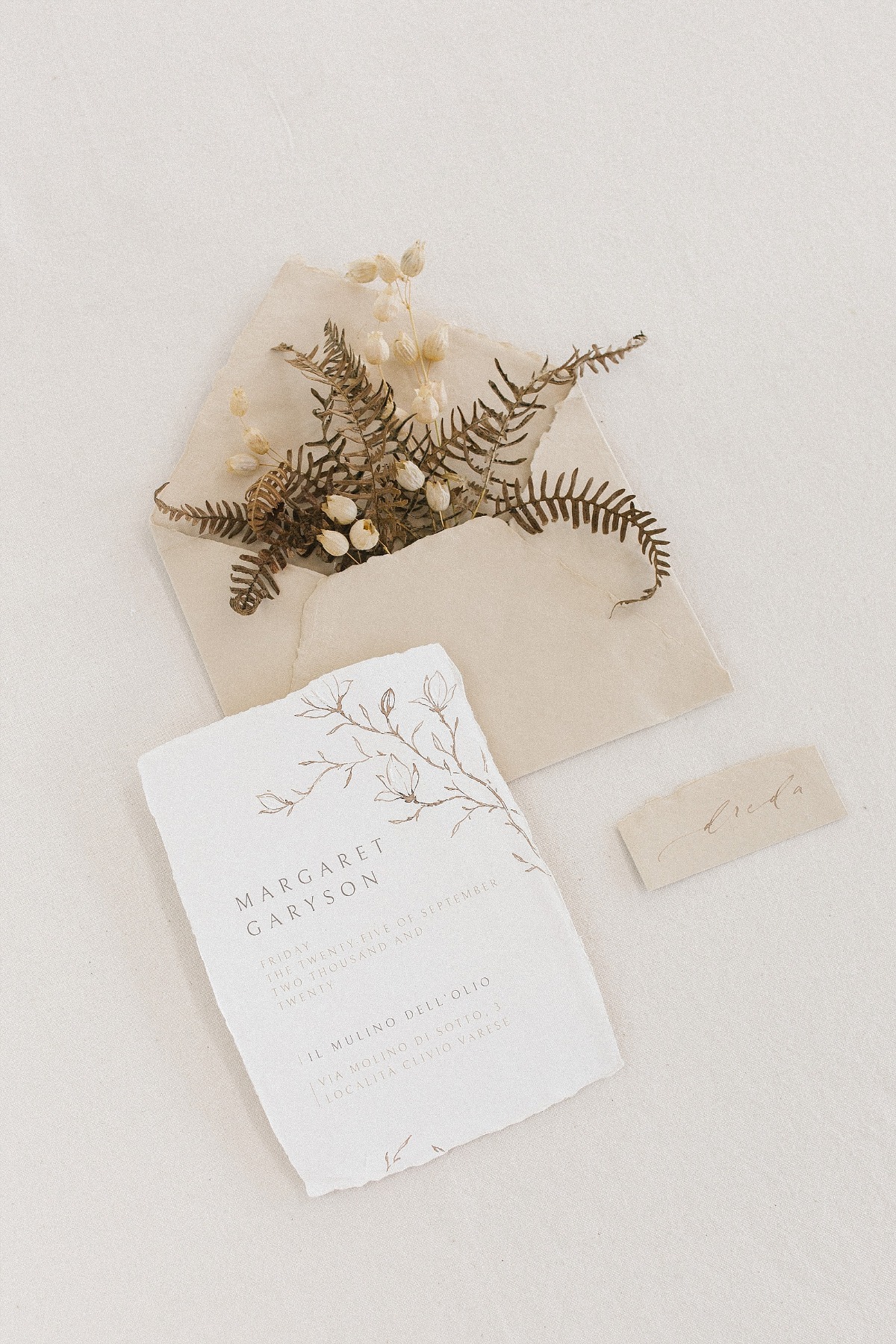 minimal-rustic-wedding-in-an-ancient-ita