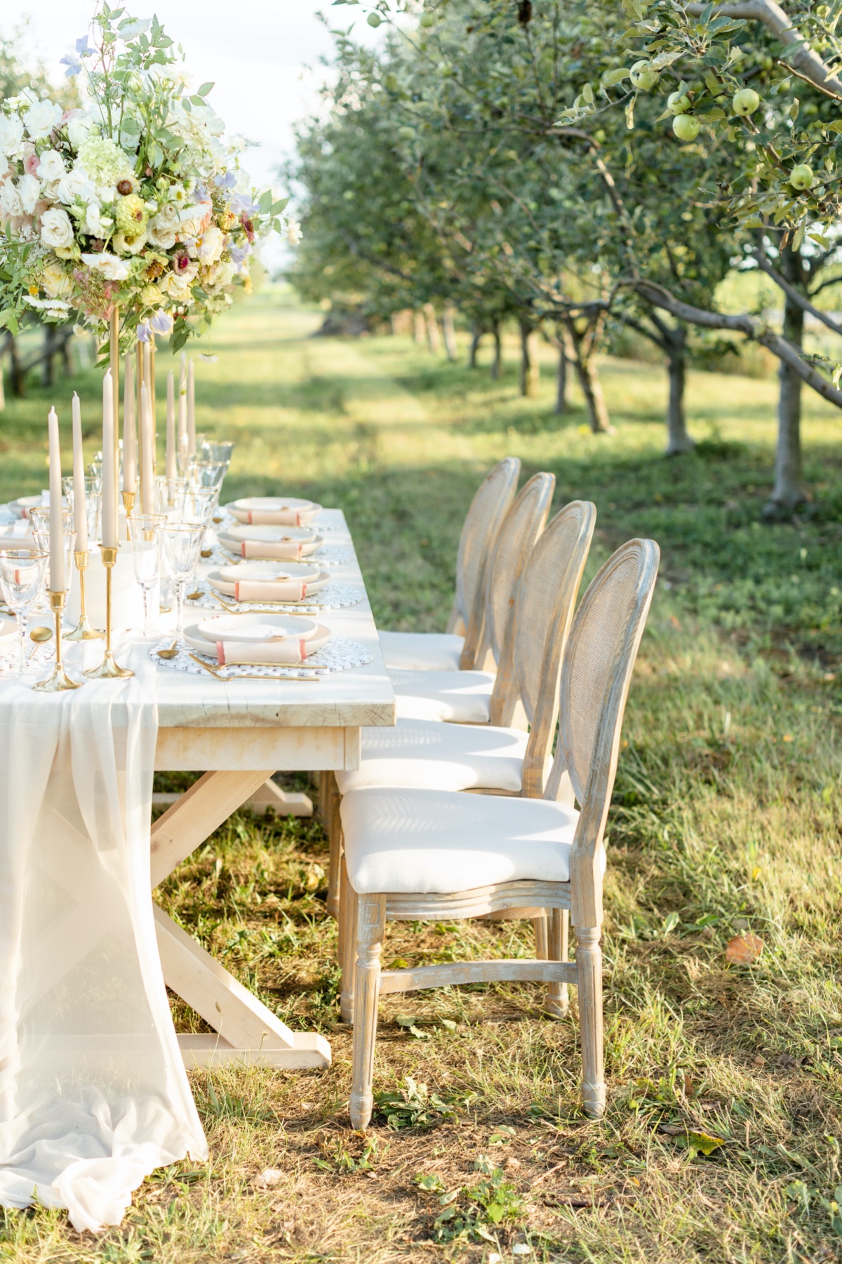 how-to-turn-an-intimate-wedding-into-a-d