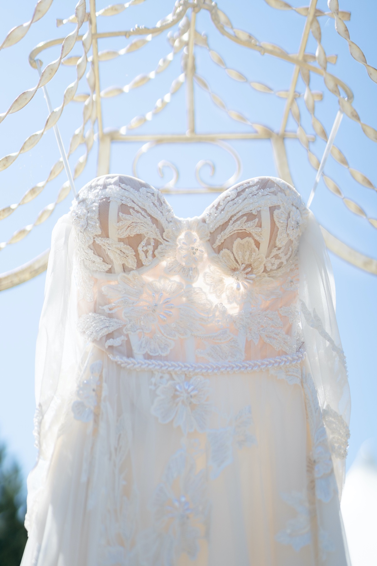 how-to-turn-an-intimate-wedding-into-a-d