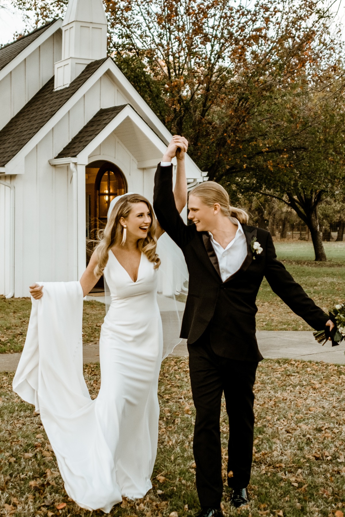How To Plan A Modern Texas Wedding With A Victorian Twist