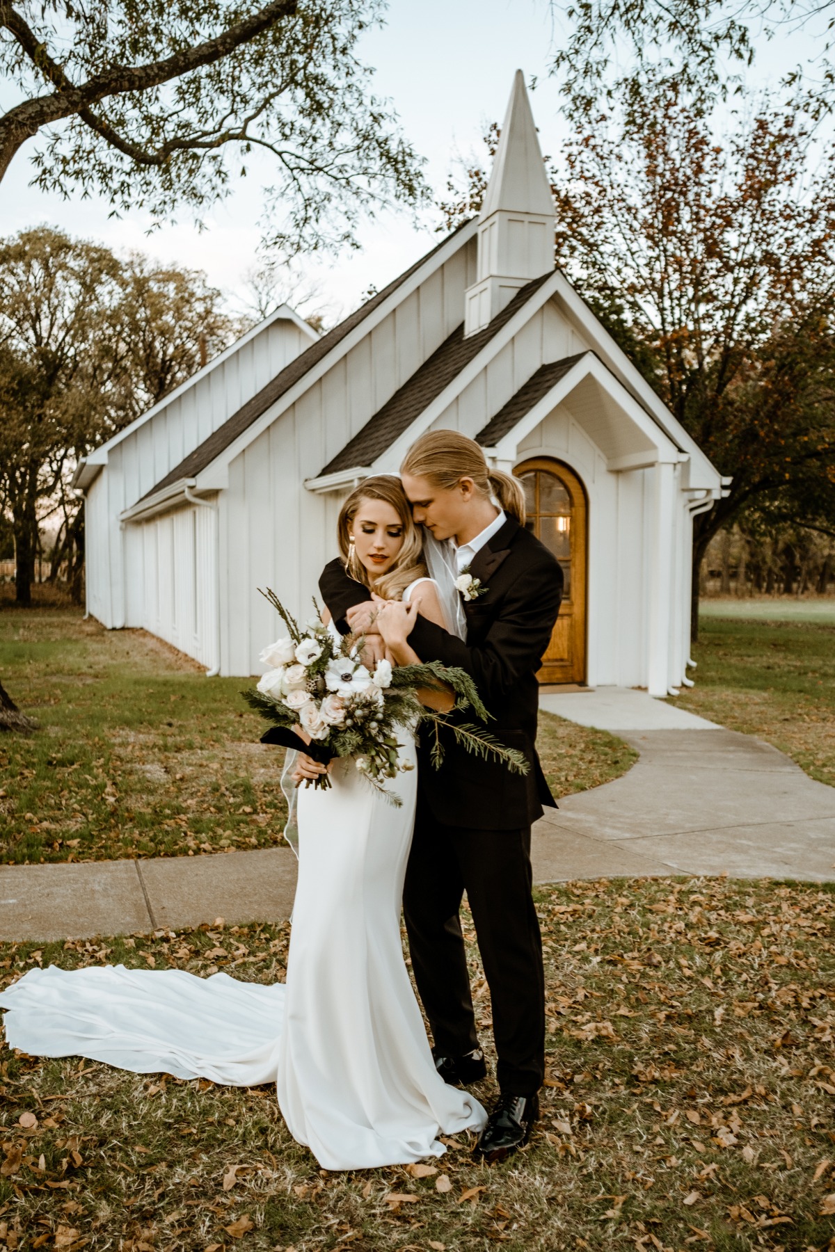 mordern-whimsical-winter-wedding-130-of