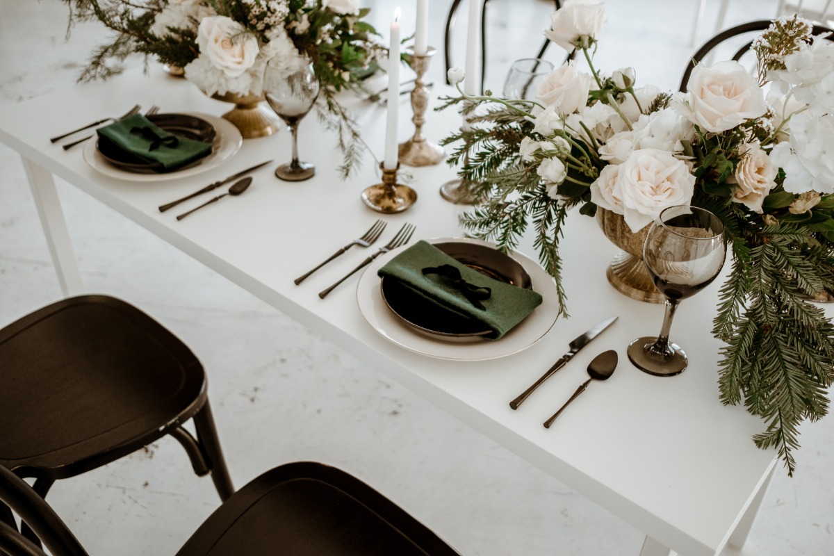 mordern-whimsical-winter-wedding-44-of-1
