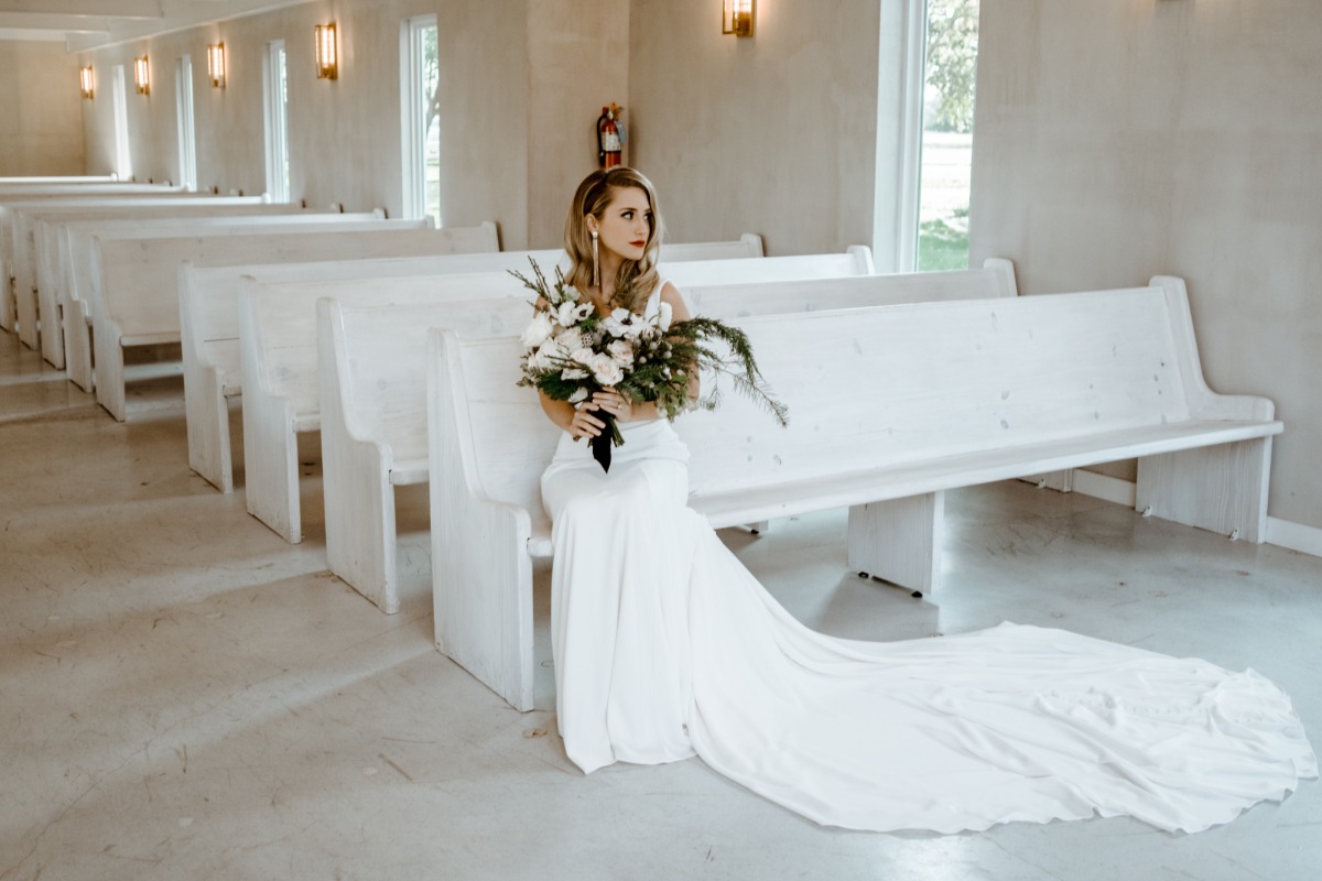 mordern-whimsical-winter-wedding-49-of-1