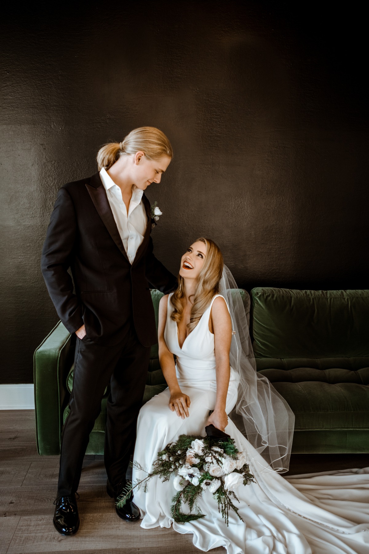 mordern-whimsical-winter-wedding-66-of-1