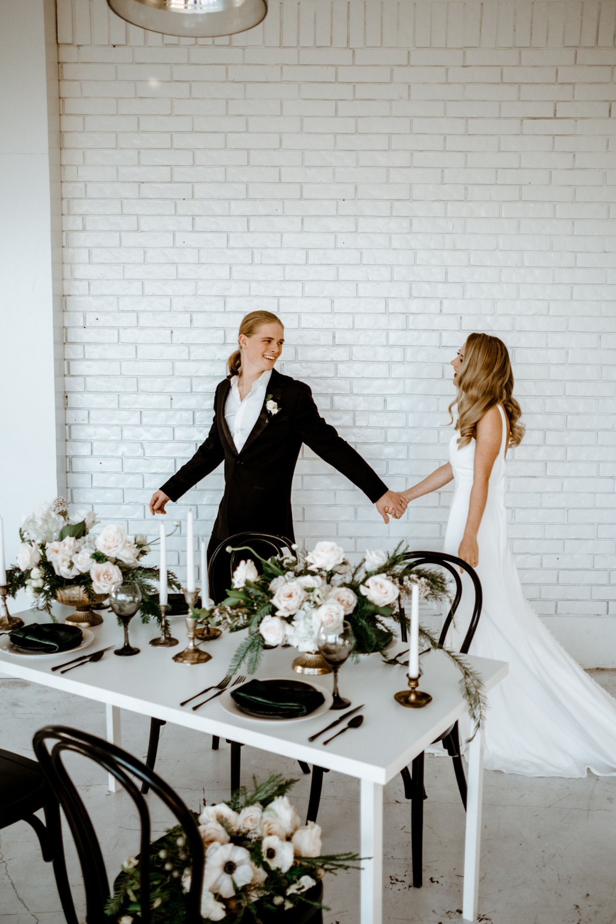 mordern-whimsical-winter-wedding-77-of-1