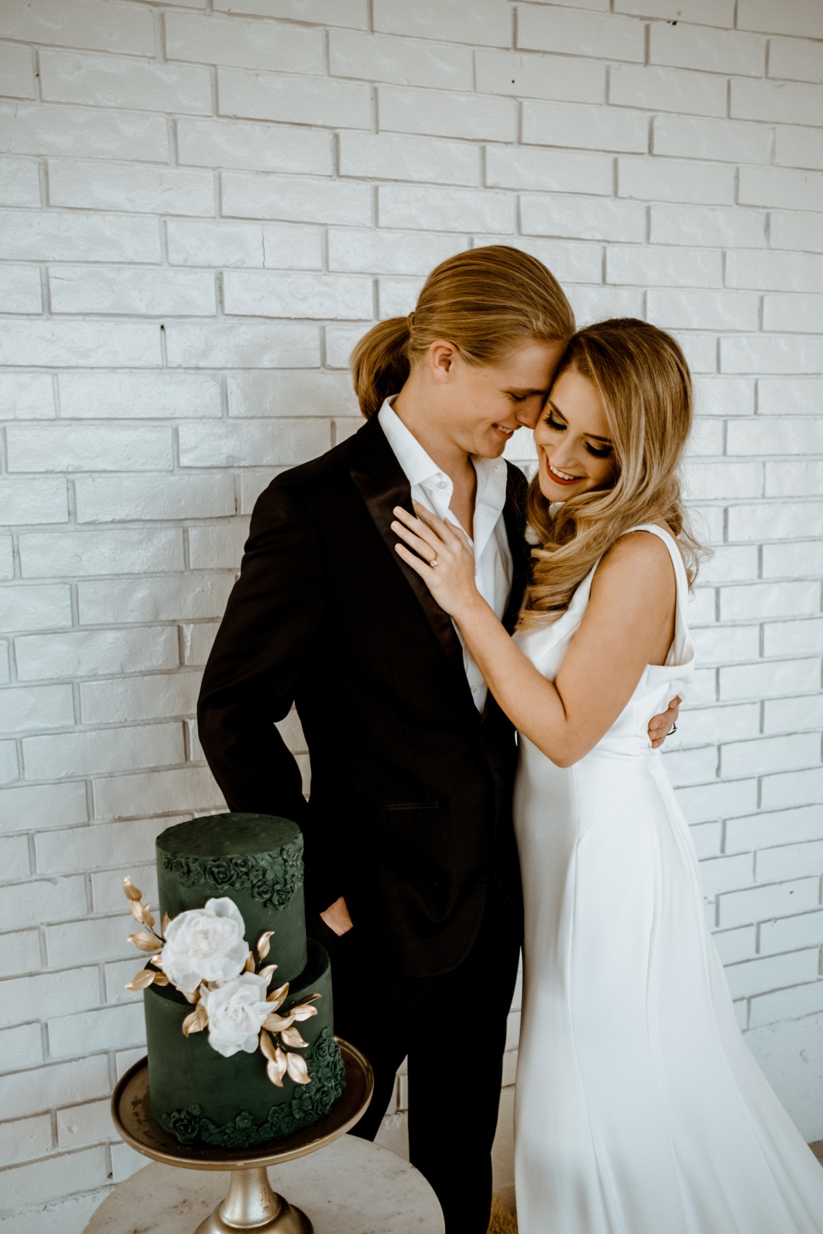 mordern-whimsical-winter-wedding-78-of-1