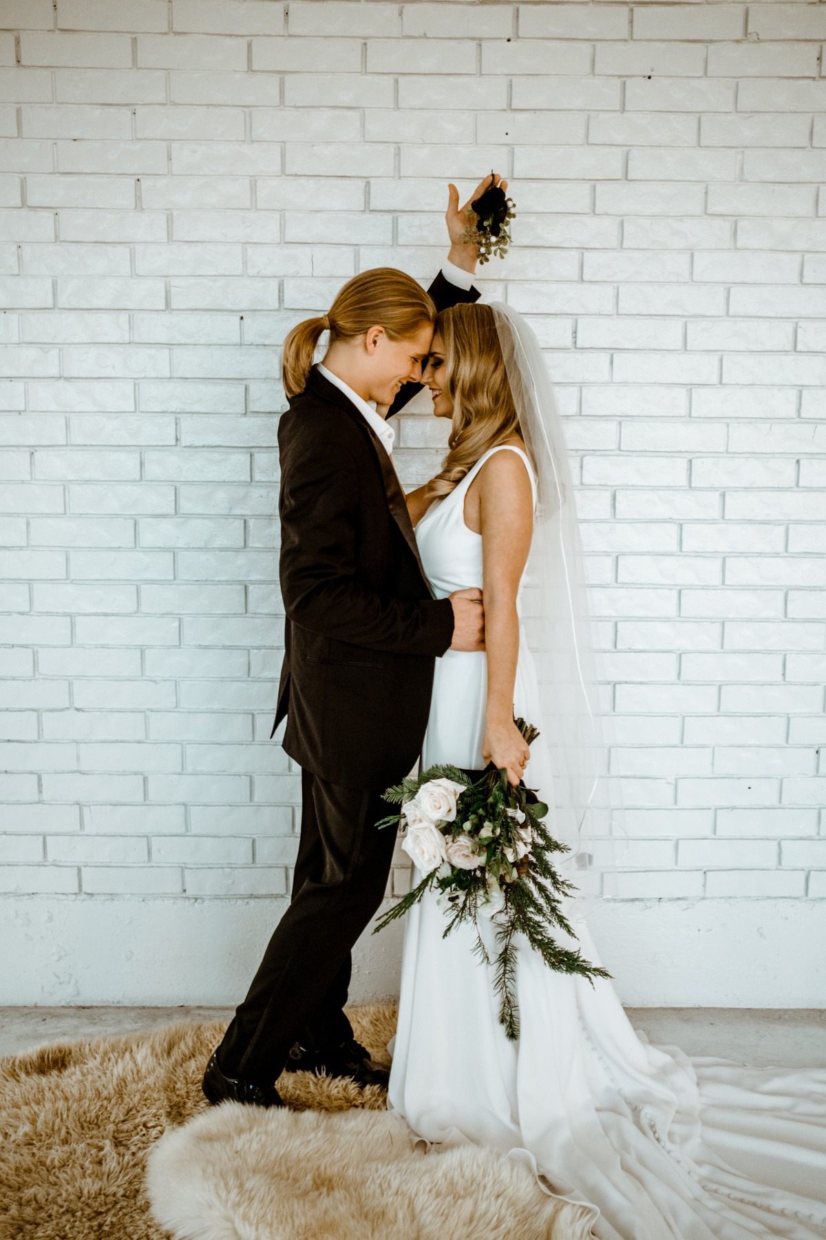 mordern-whimsical-winter-wedding-92-of-1