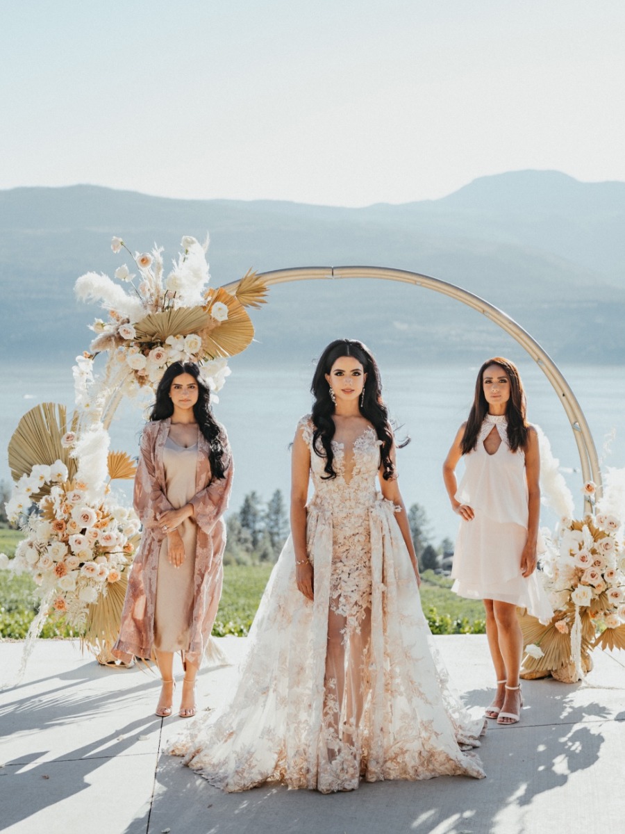 How To Have A Romantic Boho Inspired Vineyard Wedding in Lake Country, Canada