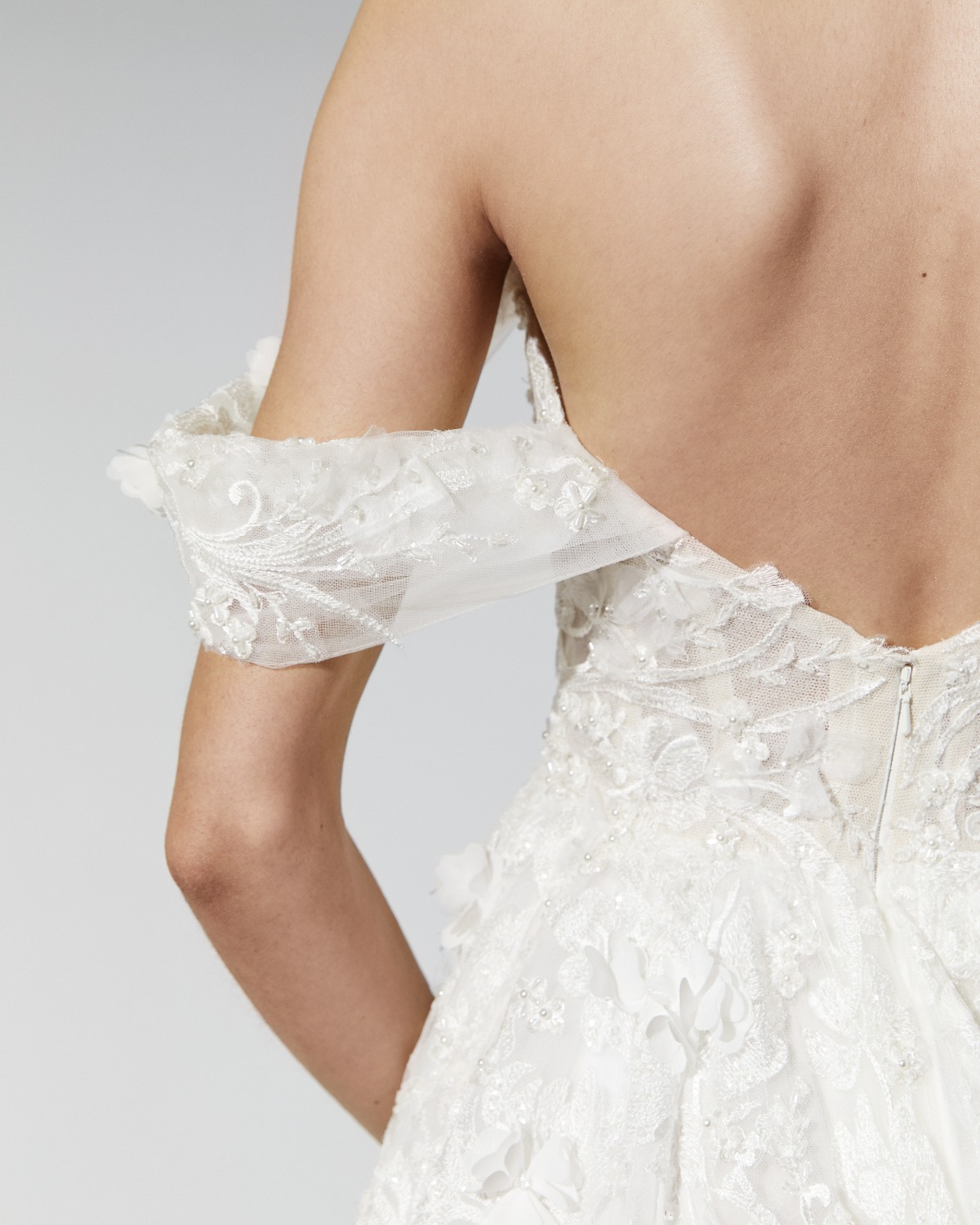 kailey-rita-vinieris-rivini-ss22-22618_v
