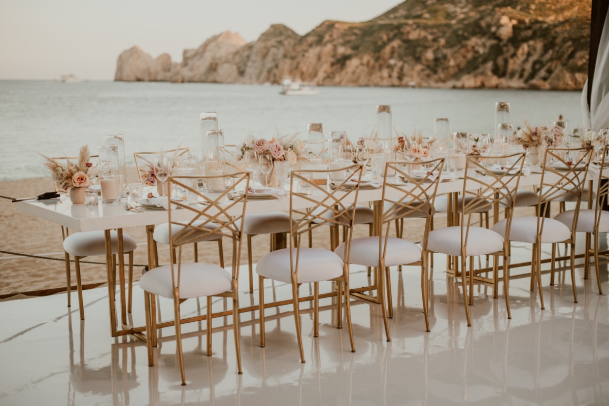 Sparks Fly At This Picture-Perfect Wedding In Cabo