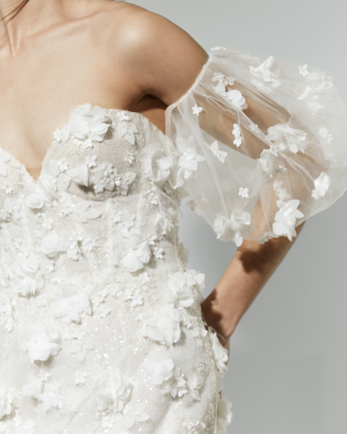 valerie-rita-vinieris-rivini-ss22-22786_