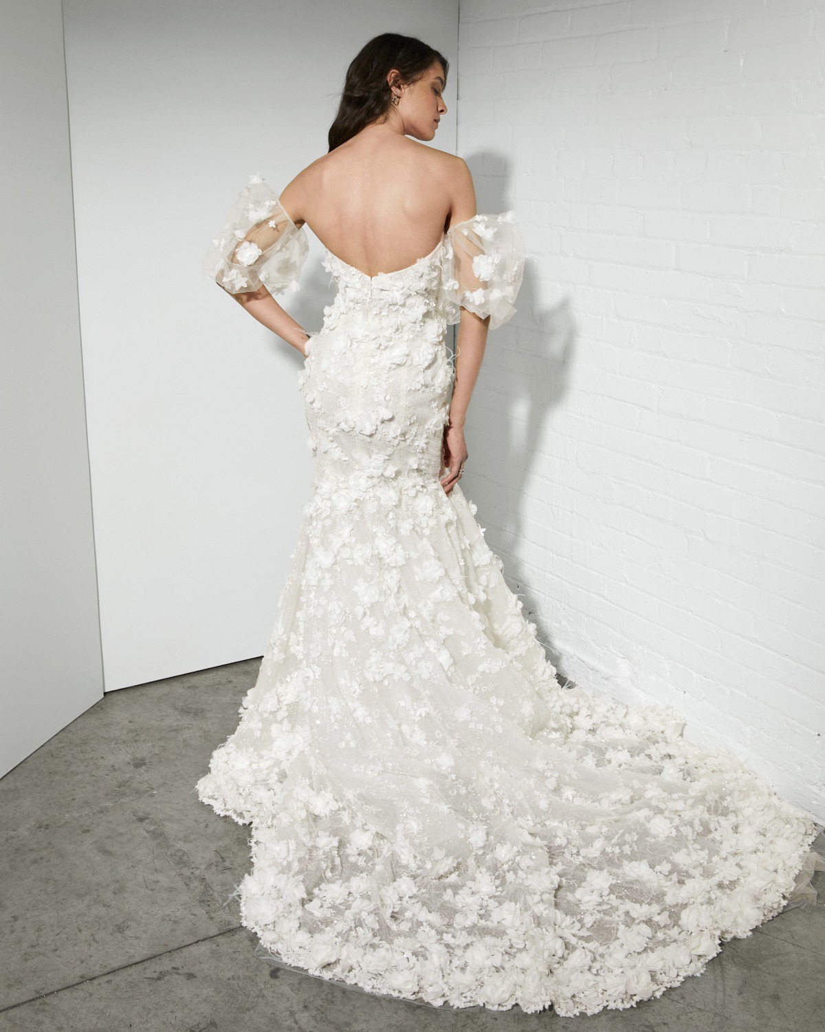 valerie-rita-vinieris-rivini-ss22-22959_