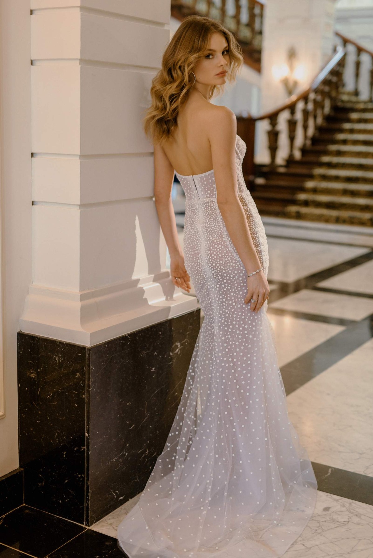 karinrom_bridal_perry_weddingdress_2