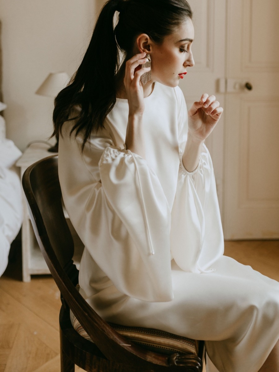 Minimalist Inspiration Shoot At A French Château That Makes Elegance Look Effortless