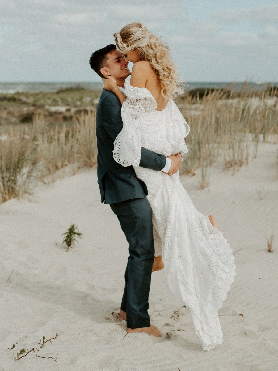 Picture Perfect Beachfront Micro Wedding in New Jersey
