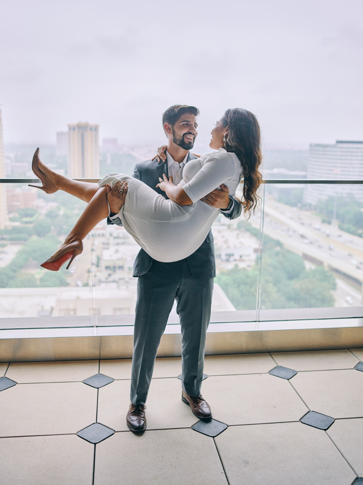 post-oak-hotel-engagement-0029