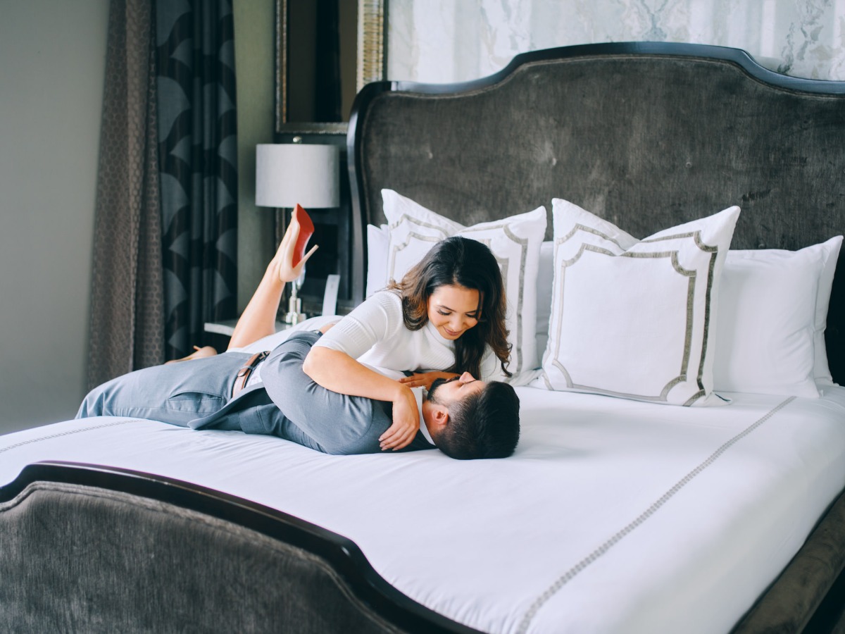 post-oak-hotel-engagement-0038