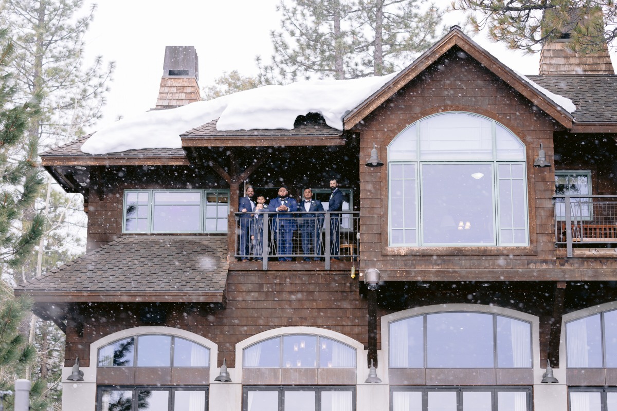 Let It SnowâA Magical Winter Wedding on Lake Tahoe