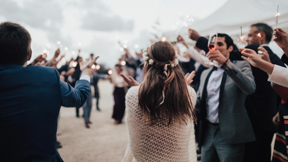 10 Ways to Start Your Wedding Speech Photo by Sweet Ice Cream Photography