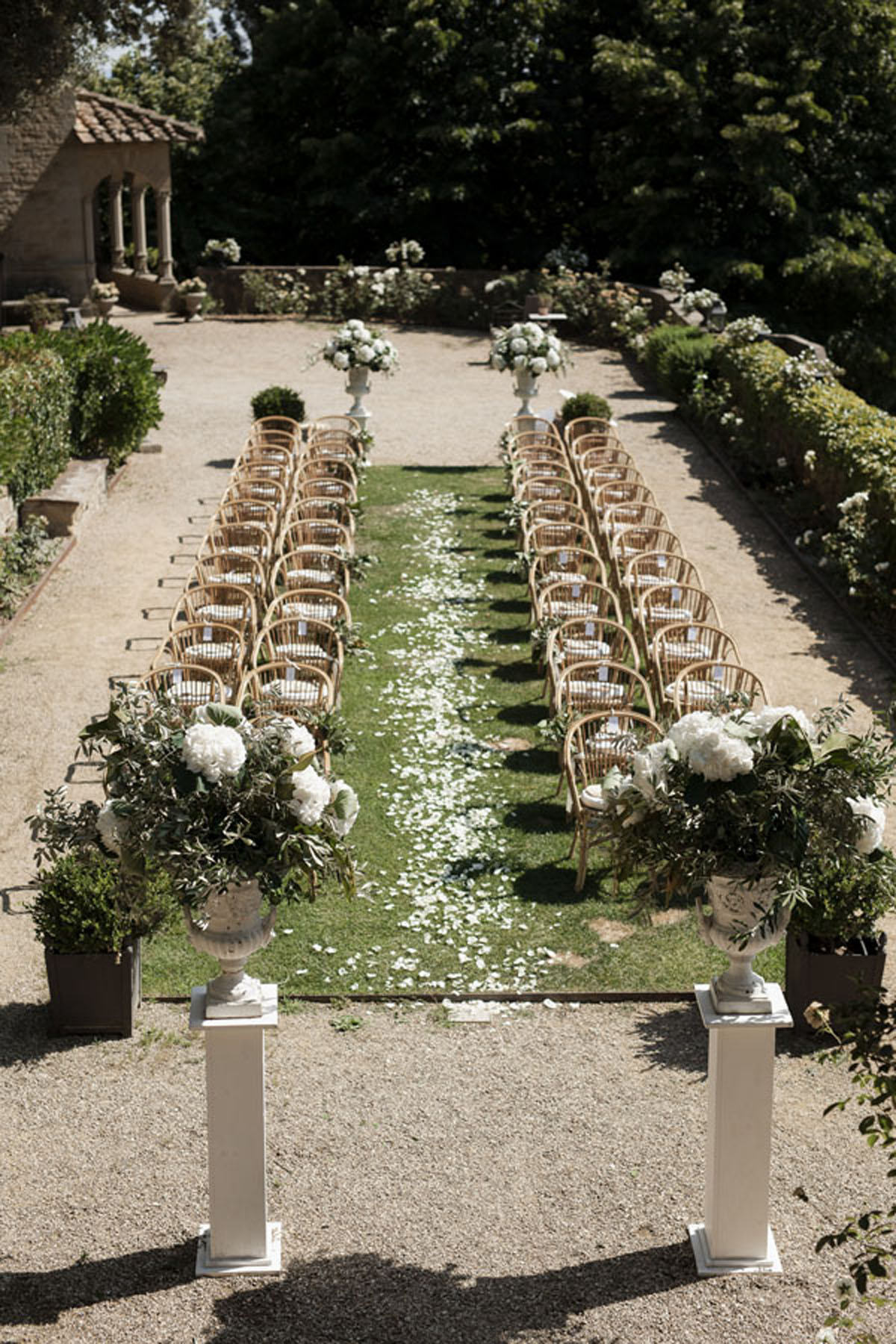 15_garden_wedding