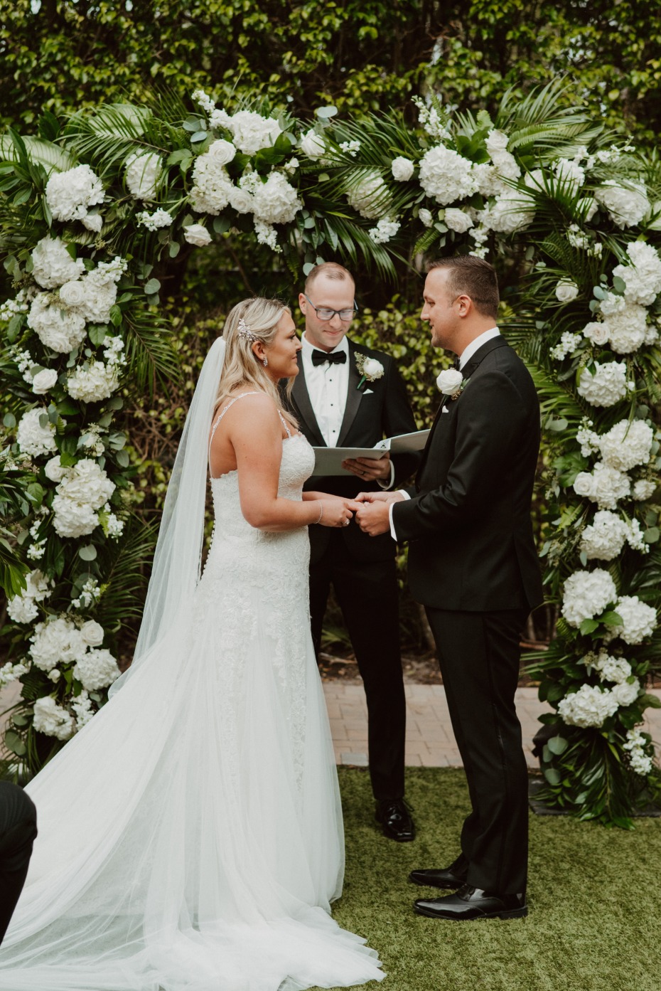 Thereâs No Better Place Than the Beach To Get Married Outdoors