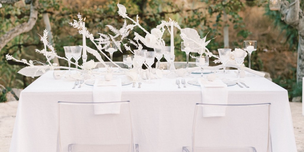The Best of Both Worlds: A Monochromatic Wedding Inspiration That Will Change What You Thought You Knew About Minimalism
