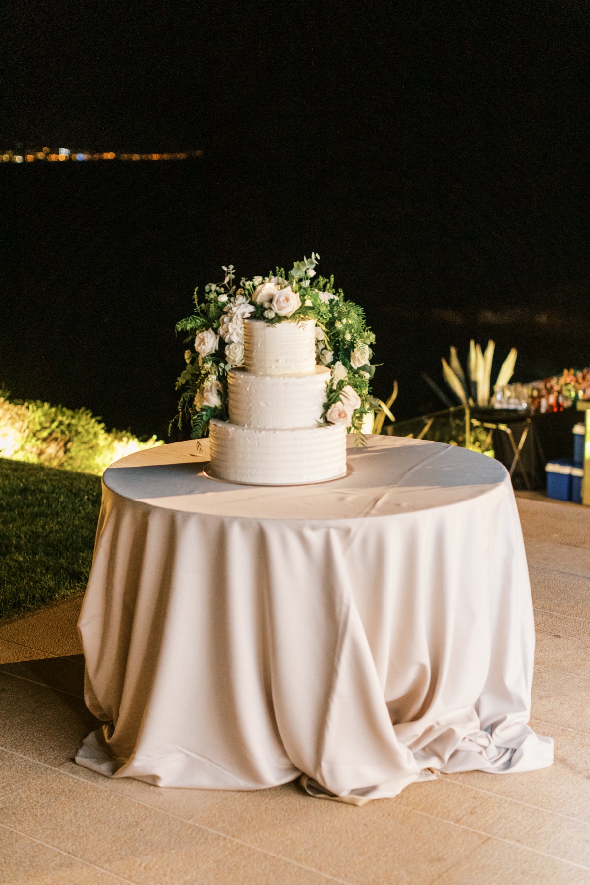george-liopetas-island-art-and-taste-wed