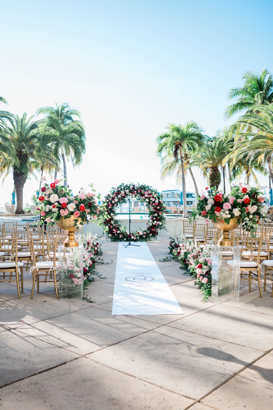 Thereâs No Better Place Than the Beach To Get Married Outdoors