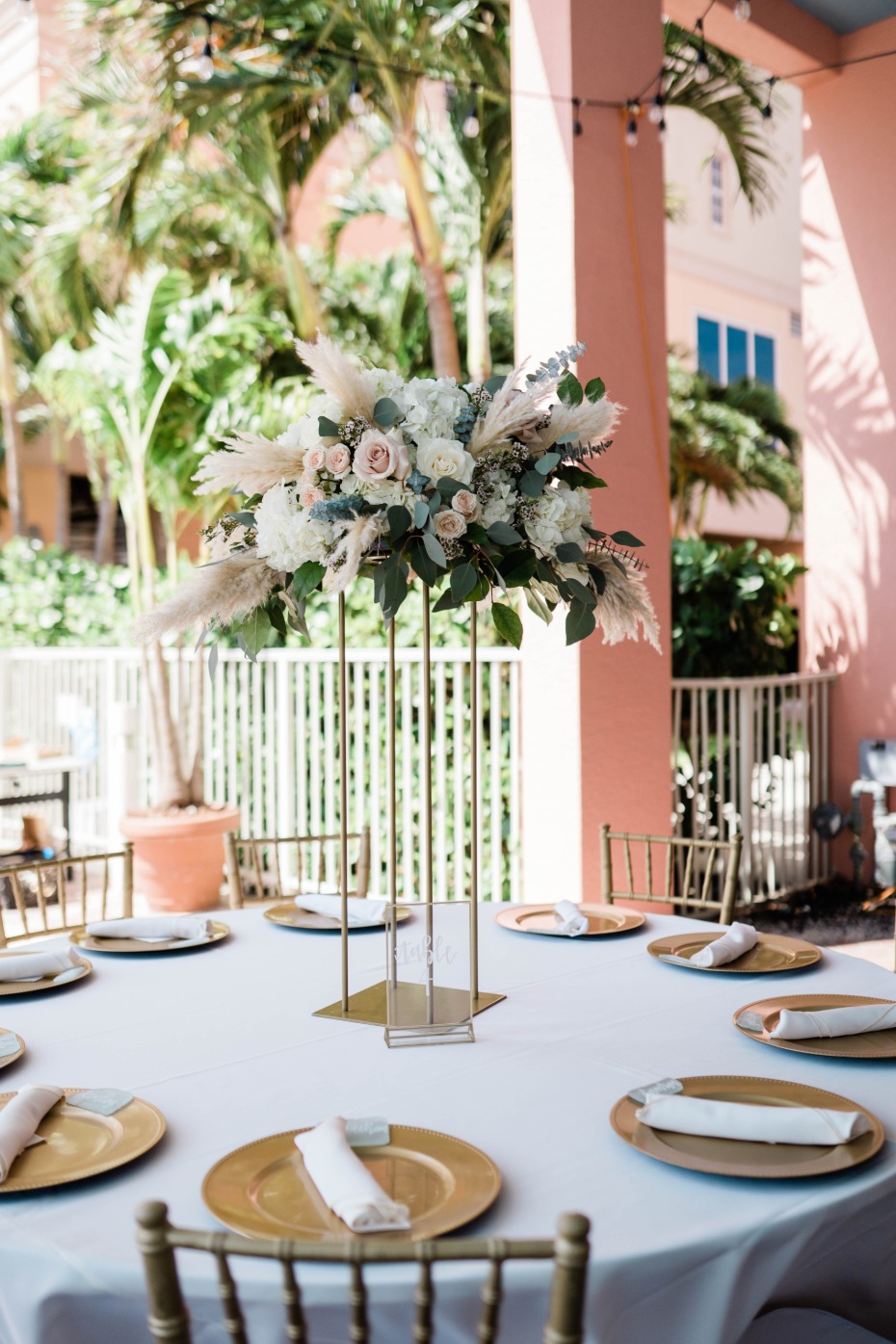 Thereâs No Better Place Than the Beach To Get Married Outdoors