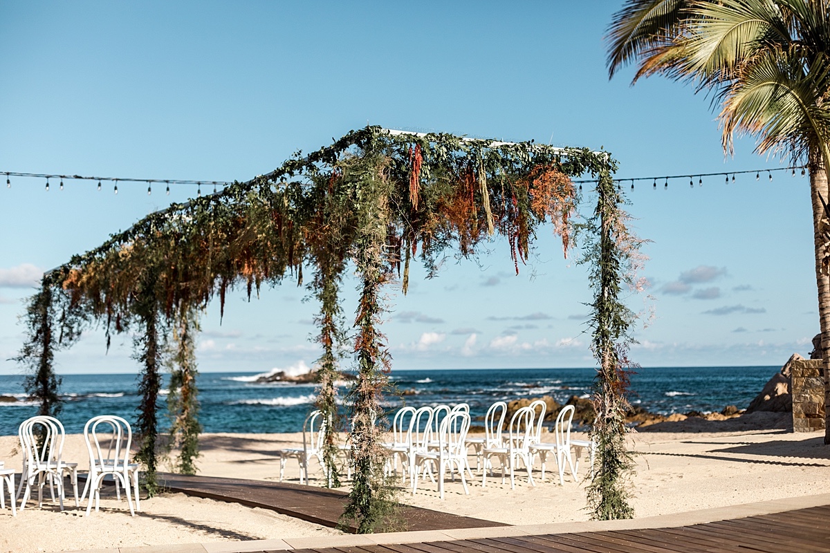 18-eclectic-beachfront-lgbt-cabo-wedding