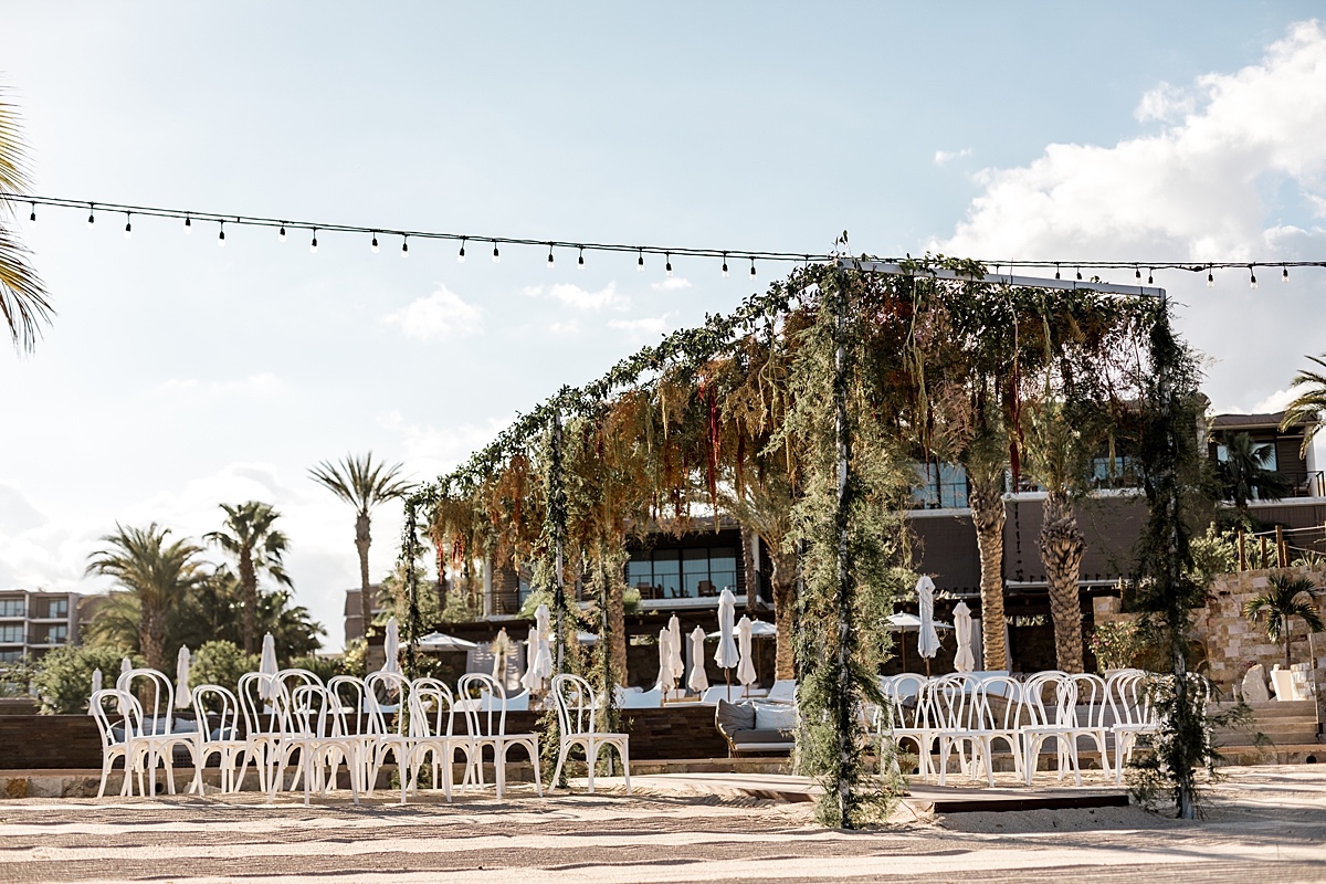19-eclectic-beachfront-lgbt-cabo-wedding