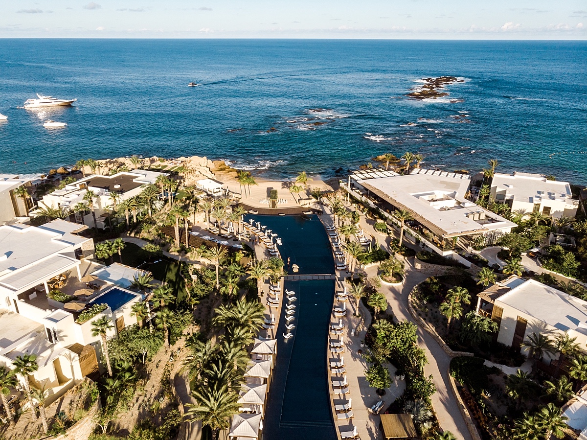 24-eclectic-beachfront-lgbt-cabo-wedding