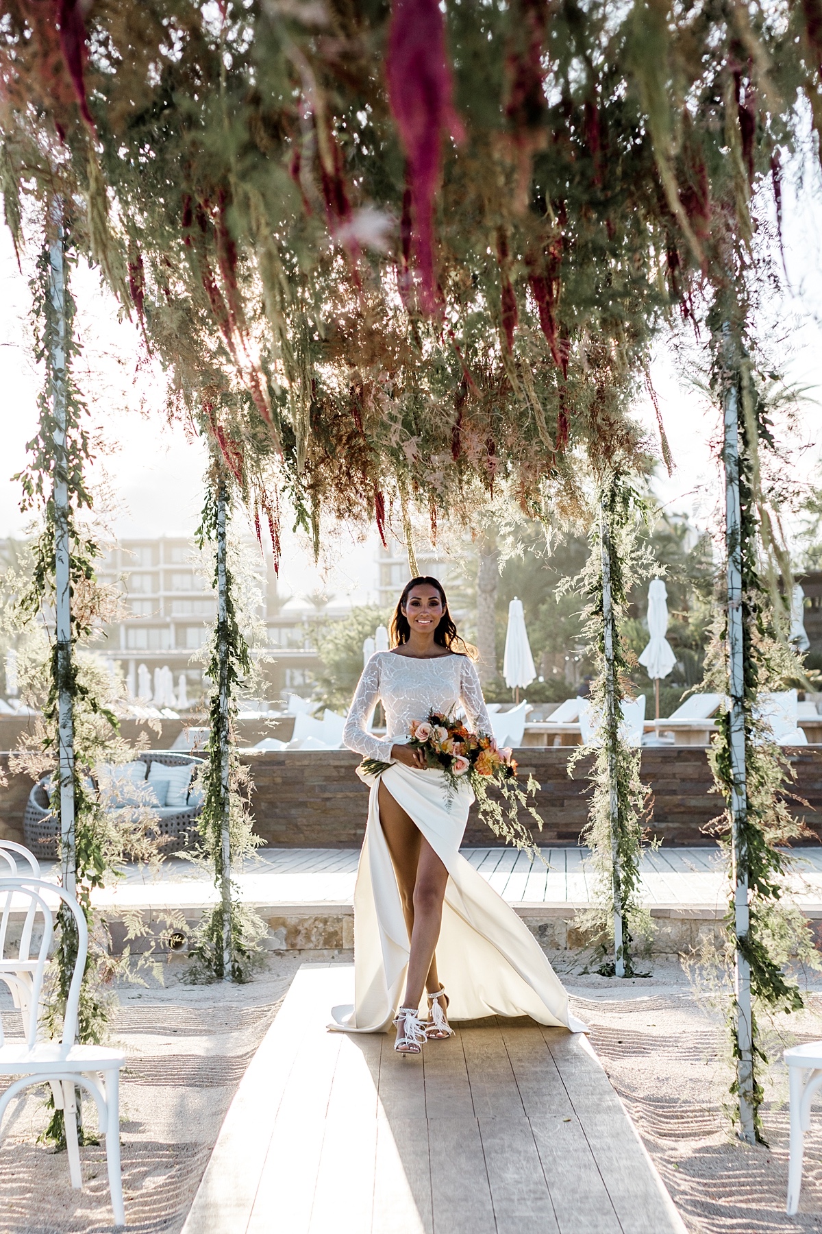 26-eclectic-beachfront-lgbt-cabo-wedding
