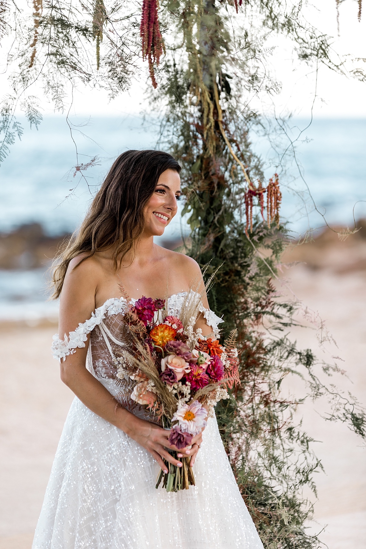 28-eclectic-beachfront-lgbt-cabo-wedding