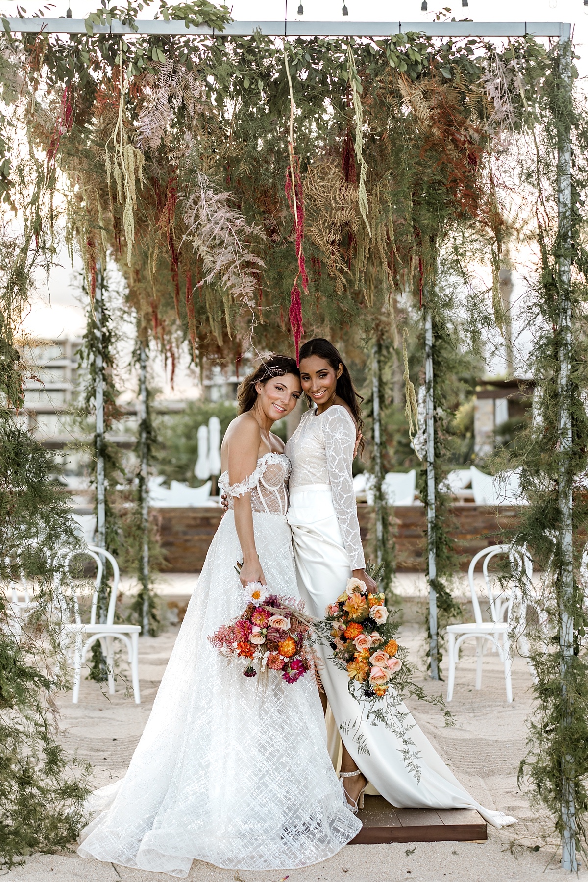 31-eclectic-beachfront-lgbt-cabo-wedding