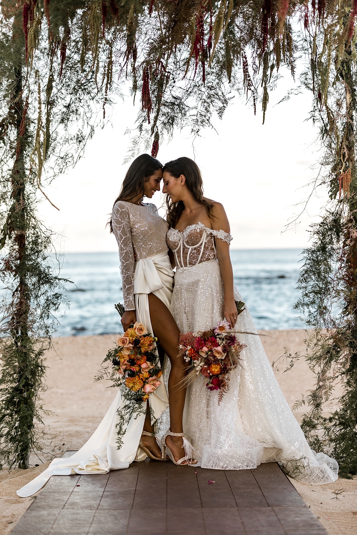 32-eclectic-beachfront-lgbt-cabo-wedding