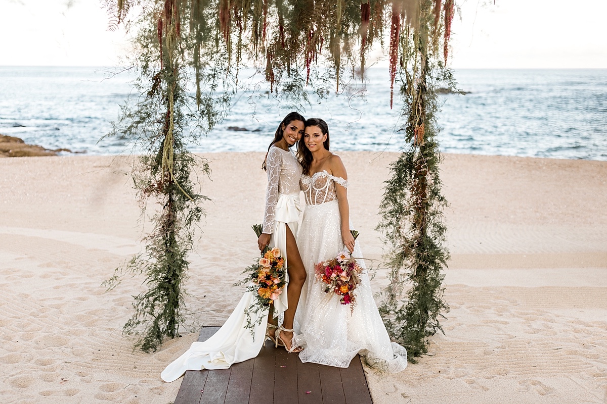 35-eclectic-beachfront-lgbt-cabo-wedding