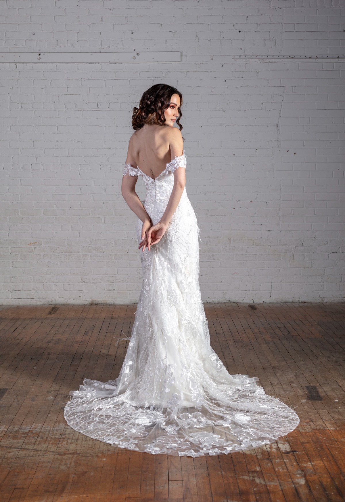 5049-adrianne-bk