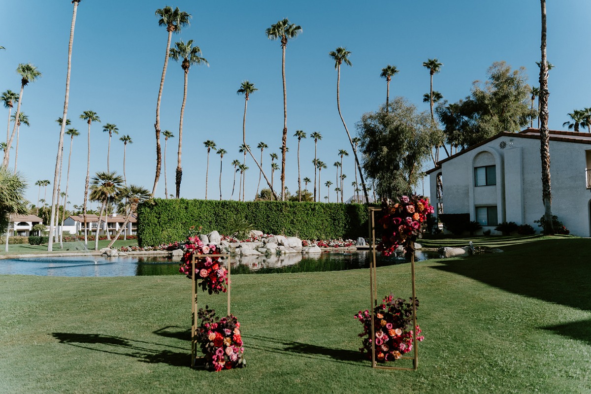 This Rooftop Wedding In Palm Springs Is Sure To Brighten Your Day