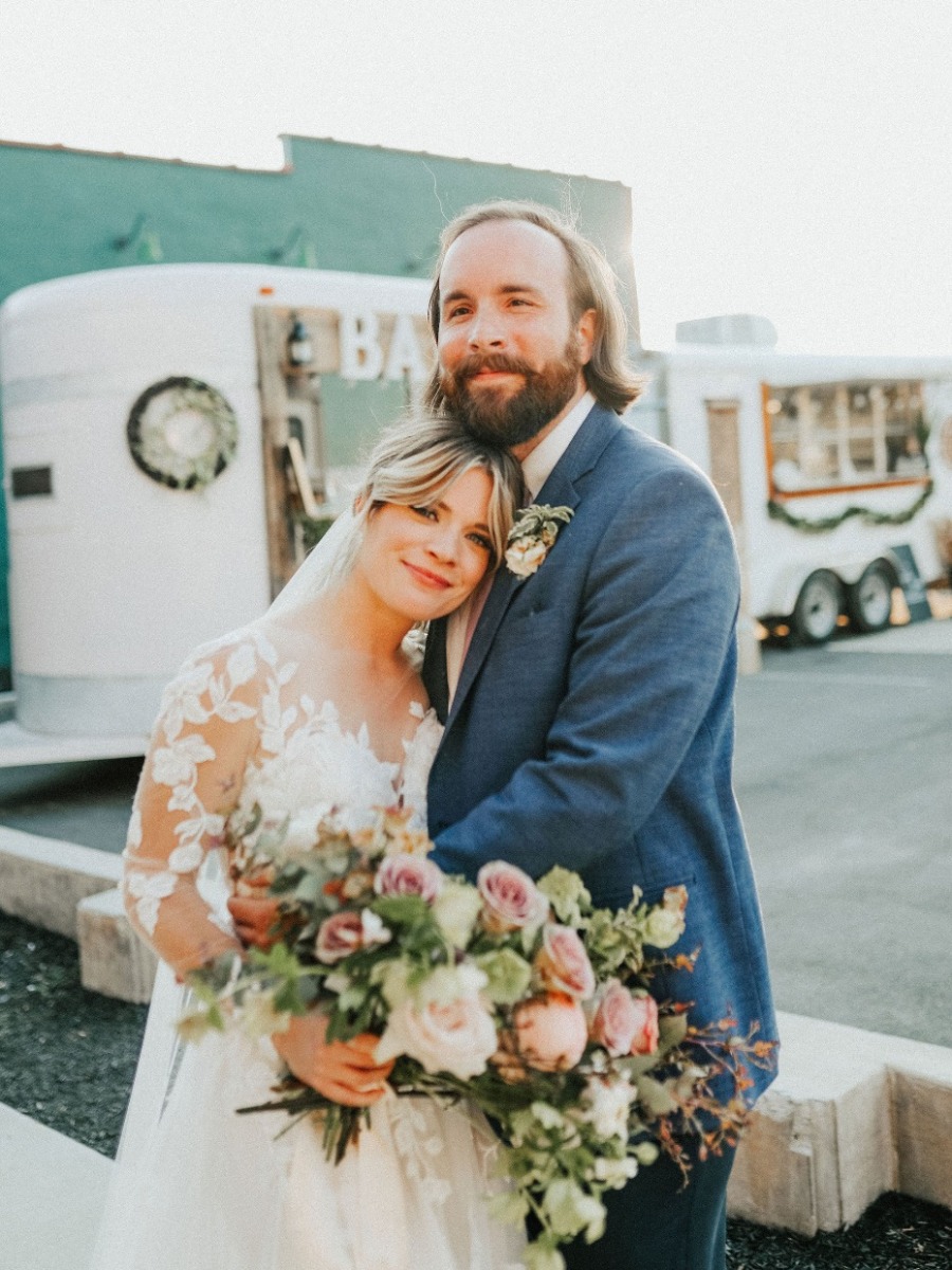 Mid-Century Eclectic Wedding in Knoxville, Tennessee