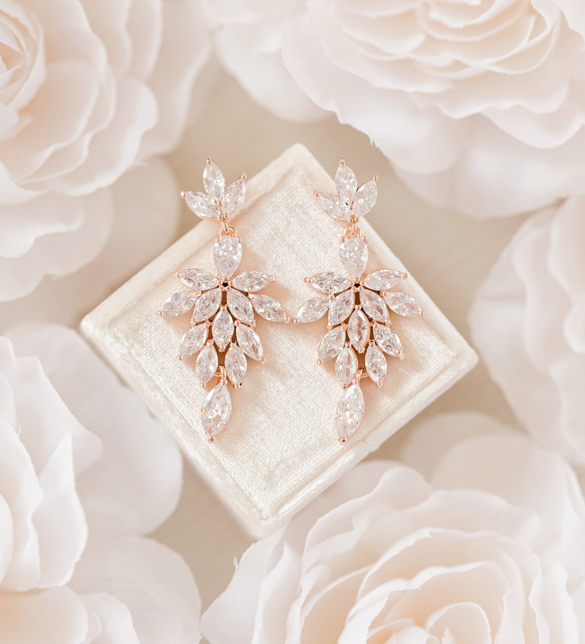 rose-gold-wedding-earrings-3