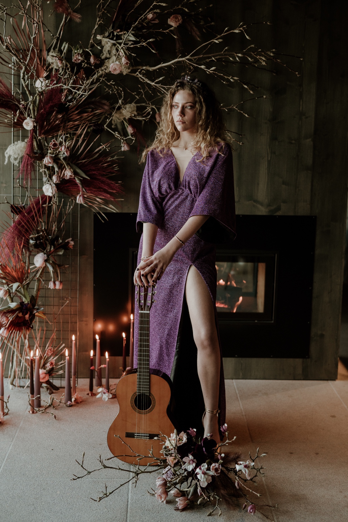 winter-purple-elopement-france-styleshoo