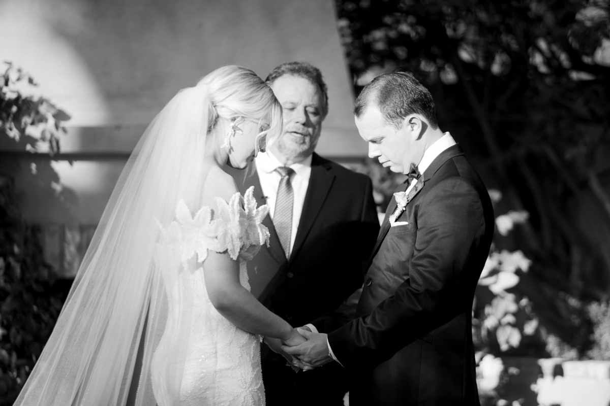 A Microwedding in Phoenix with a 30k Budget